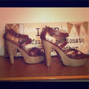 Mossimo Supply Co. High Heel